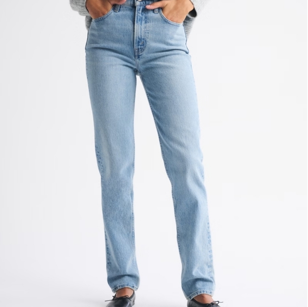 Abercrombie & Fitch Blue Relaxed Denim Size 20 Worn Once